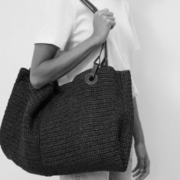 Zara Black Woven Tote Bag - Picture 2 of 4